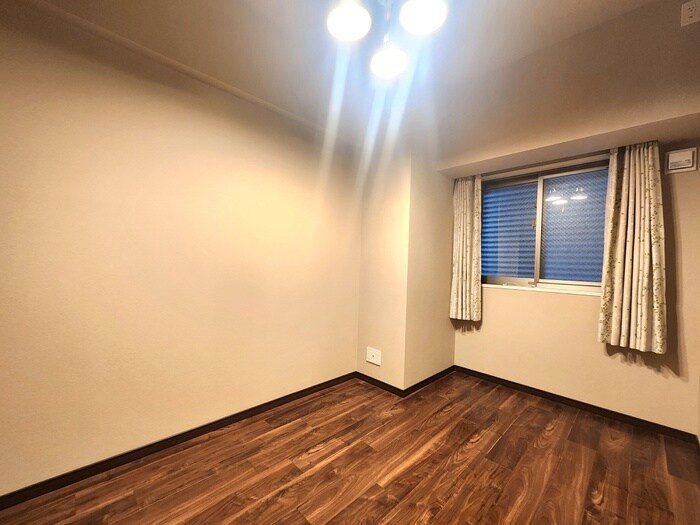 物件内観写真18　(居室)