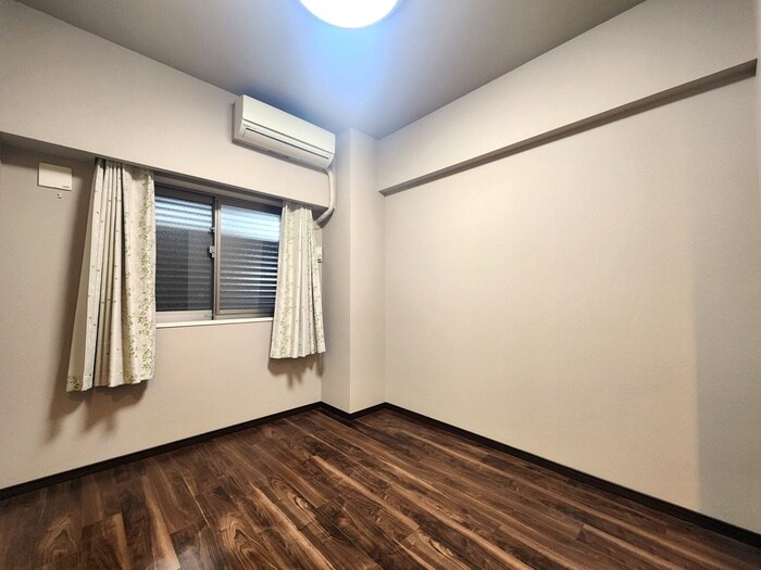 物件内観写真19　(居室)