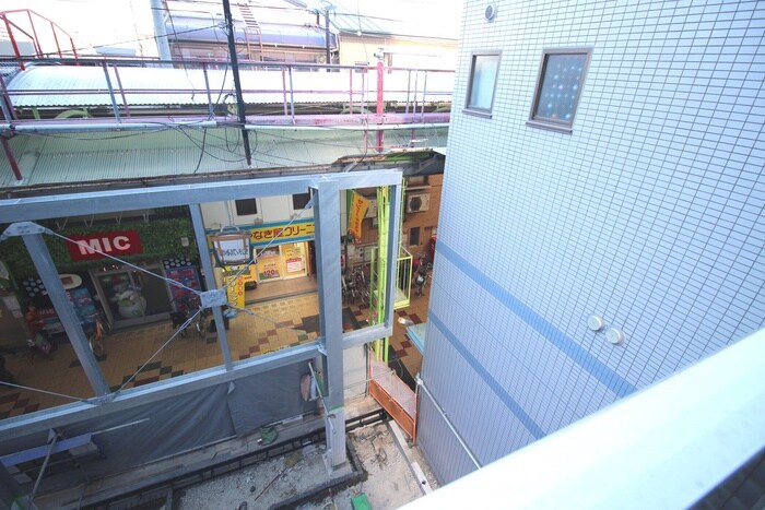 物件内観写真19　(室内からの展望)