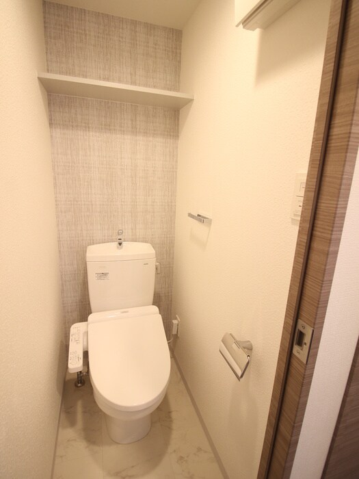 物件内観写真8　(トイレ)