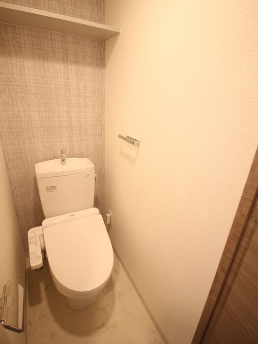 物件内観写真11　(トイレ)