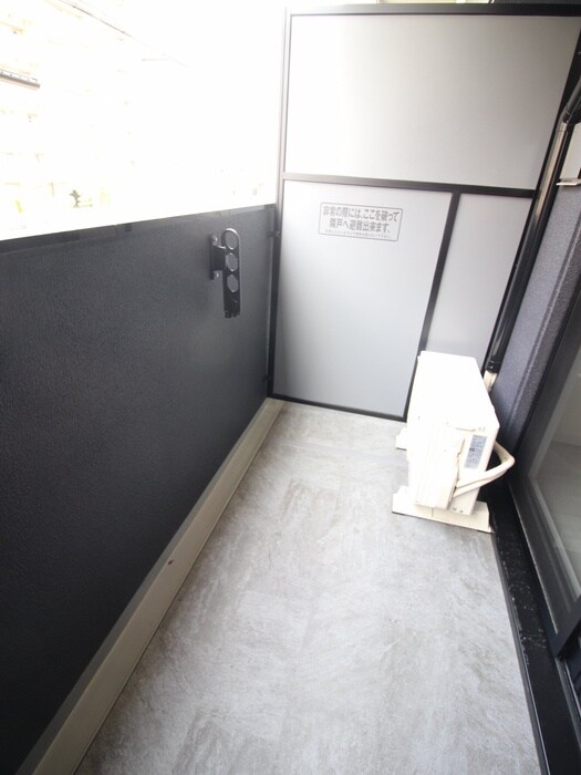 物件内観写真15　(ベランダ・バルコニー)