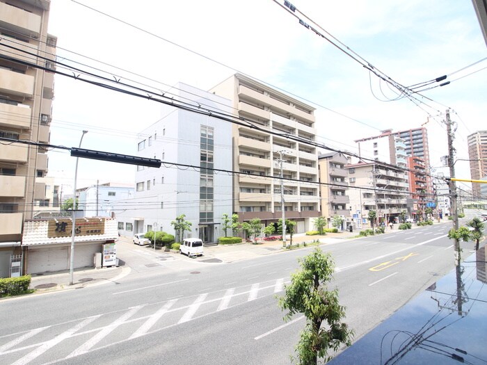 物件内観写真19　(室内からの展望)