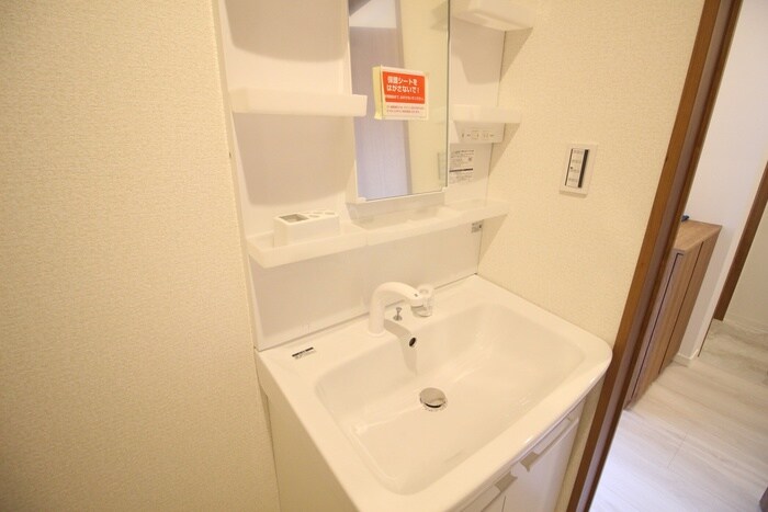 物件内観写真9　(洗面)