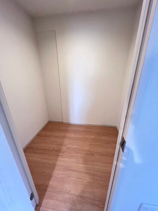 物件内観写真11　(収納)