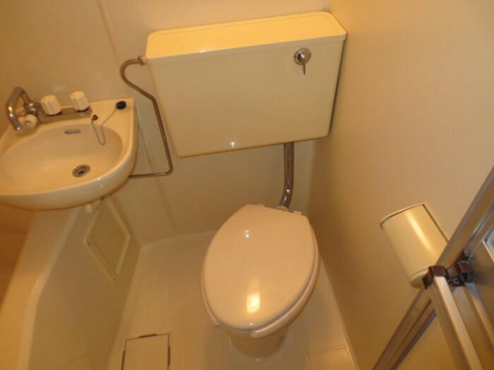 物件内観写真10　(トイレ)