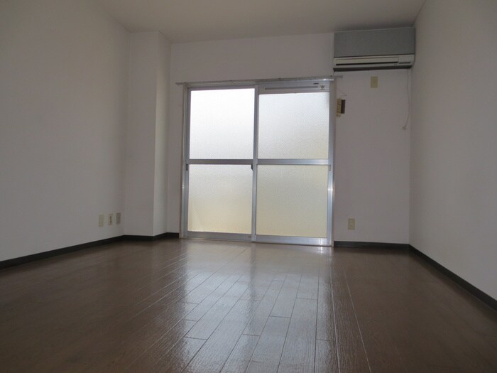 物件内観写真16　(居室)