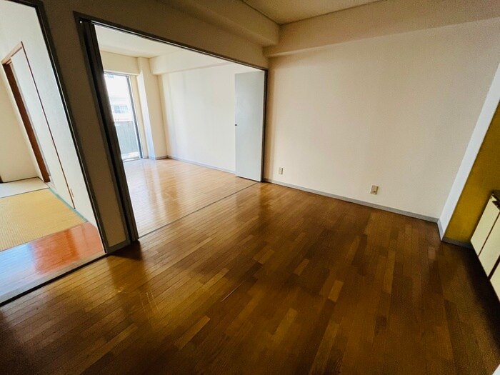 物件内観写真19　(居室)