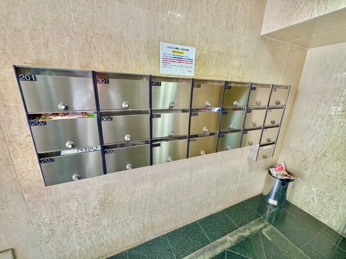 物件外観写真6　(建物設備)