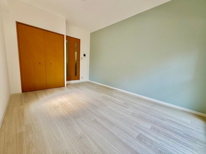 物件内観写真18　(居室)