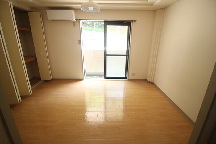 物件内観写真20　(居室)