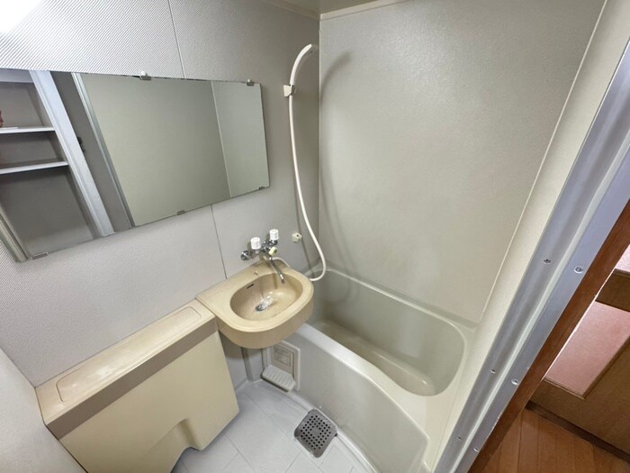 物件内観写真6　(バス／シャワールーム等)