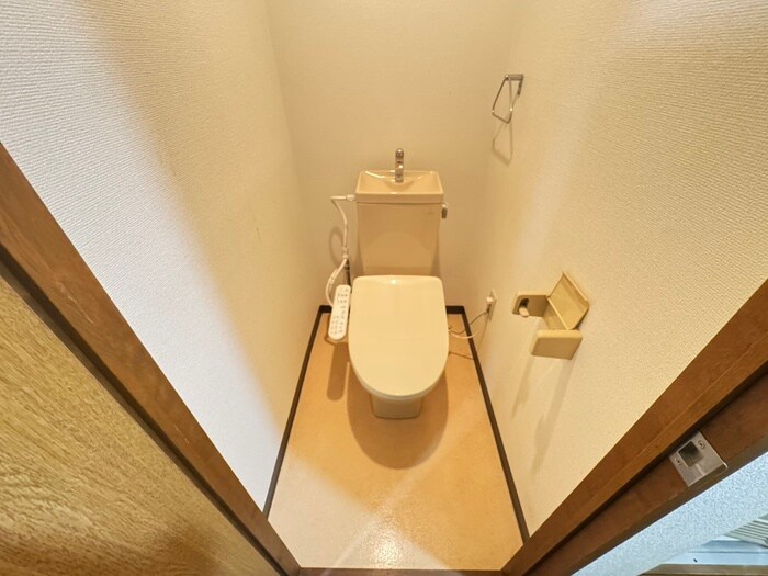 物件内観写真7　(トイレ)