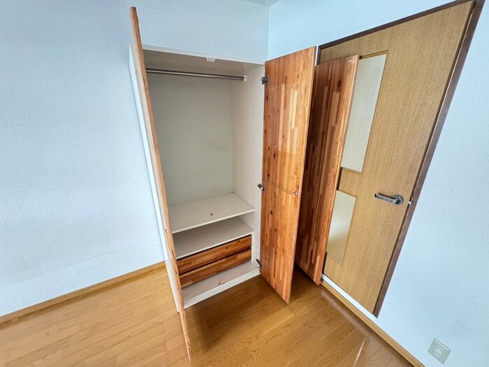 物件内観写真8　(収納)