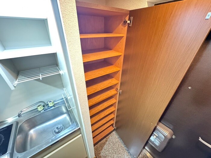 物件内観写真11　(靴箱)