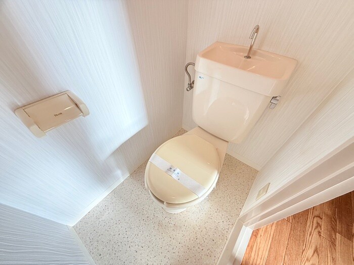 物件内観写真9　(トイレ)