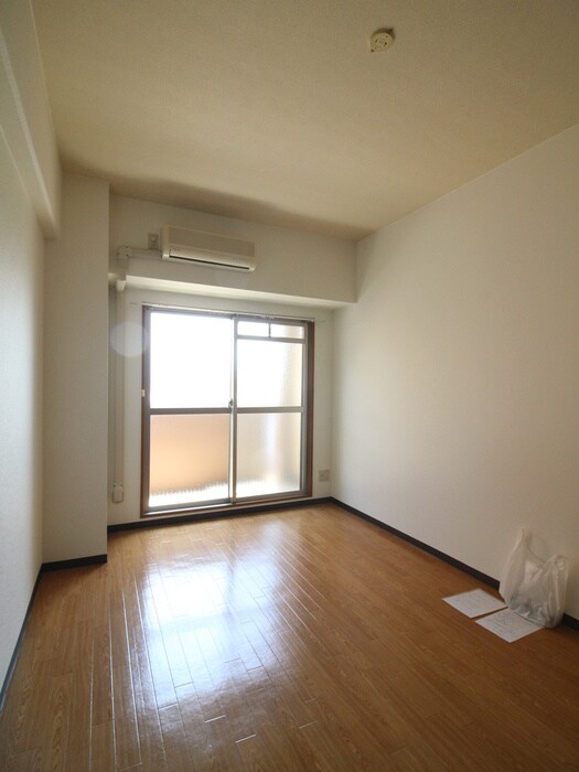 物件内観写真14　(居室)