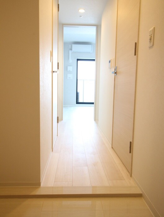 物件内観写真15　(玄関)