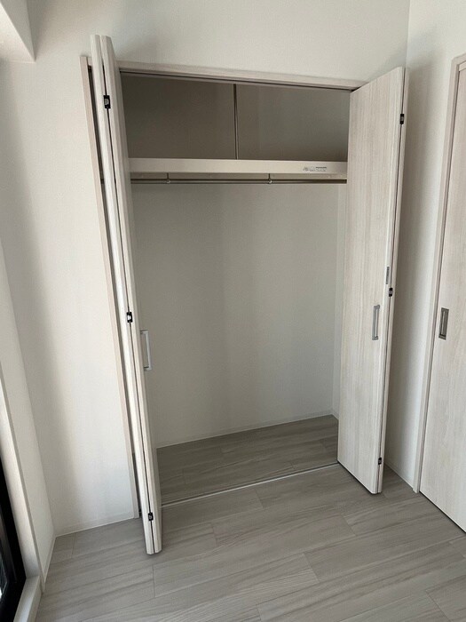 物件内観写真12　(収納)