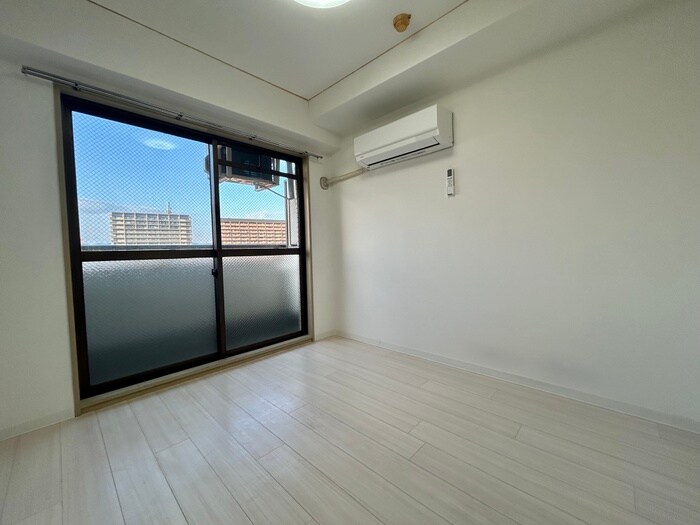 物件内観写真10　(居室)