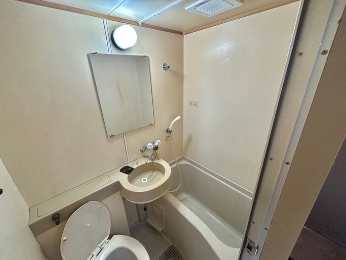 物件内観写真15　(バス／シャワールーム等)