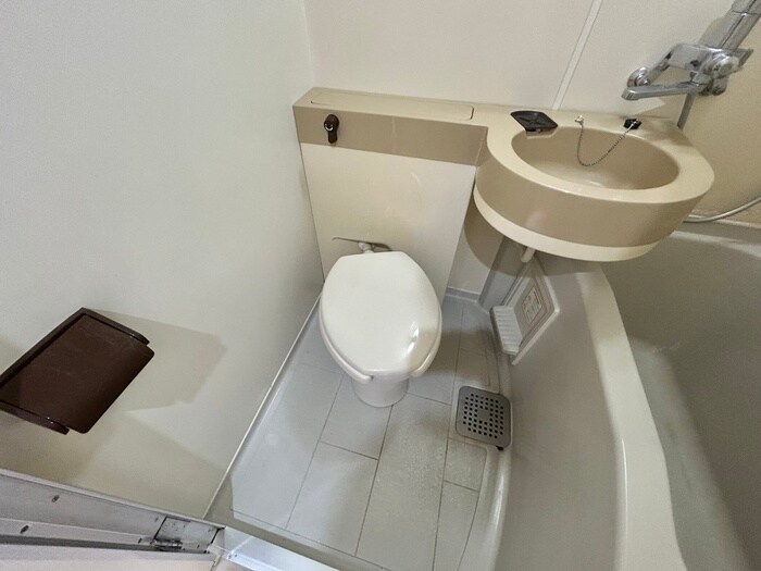 物件内観写真17　(トイレ)