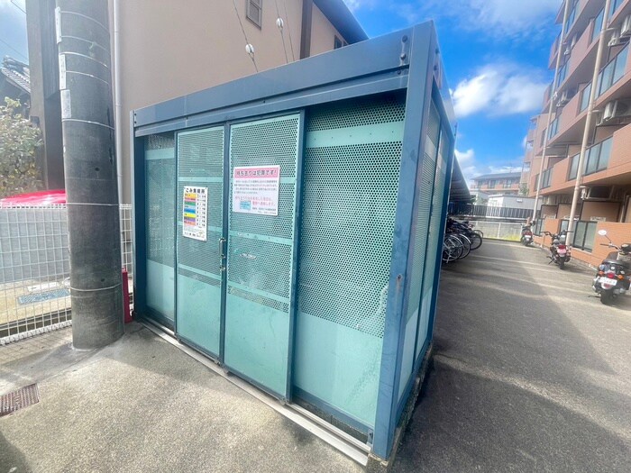 物件外観写真4　(建物設備)