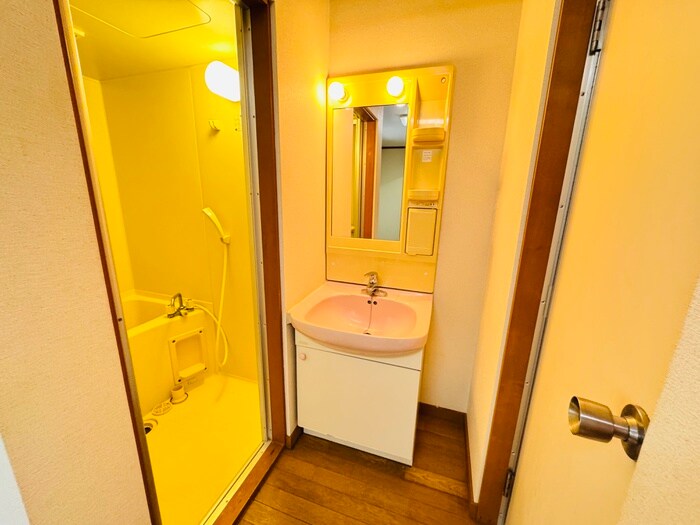 物件内観写真11　(洗面)