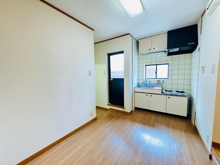 物件内観写真18　(居室)