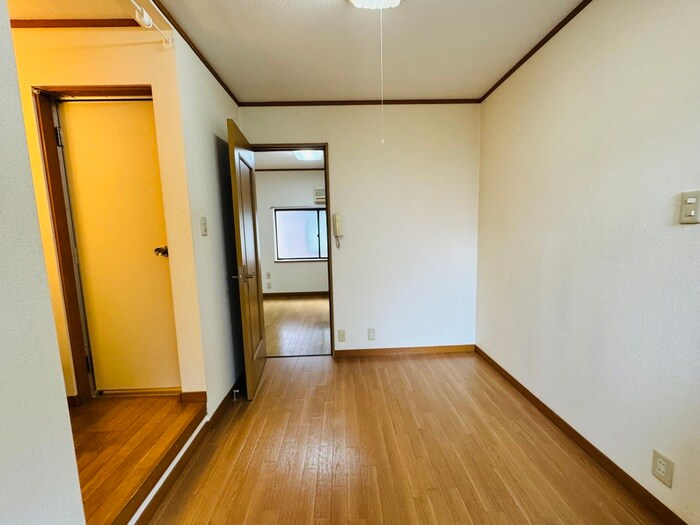 物件内観写真19　(居室)