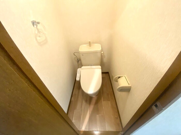 物件内観写真10　(トイレ)