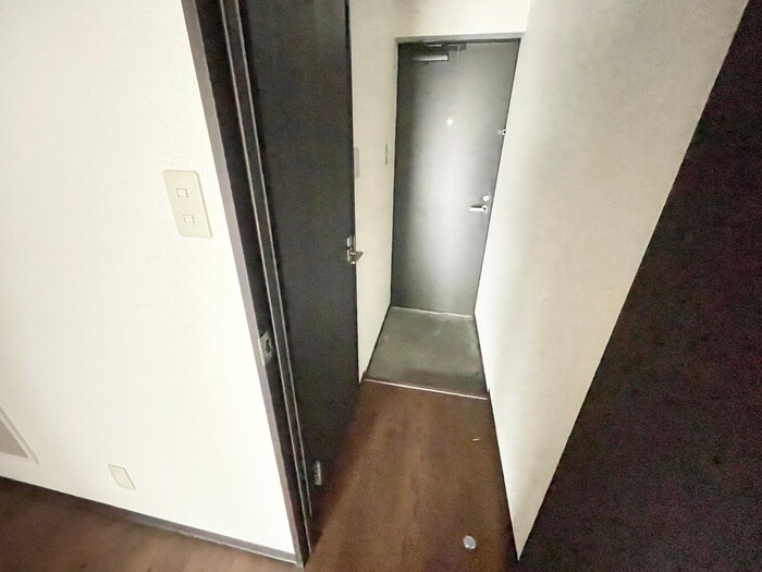 物件内観写真17　(廊下)