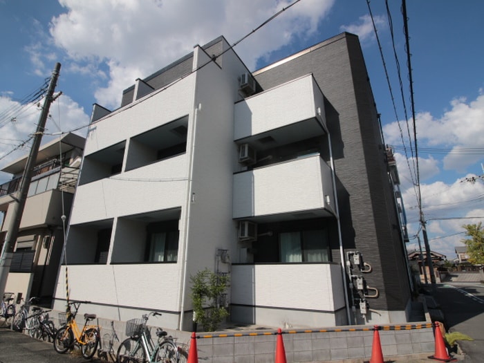 物件外観写真3　(外観写真)