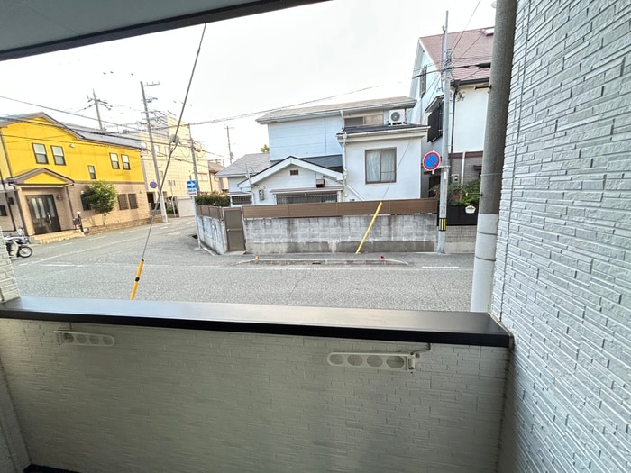 物件内観写真16　(室内からの展望)