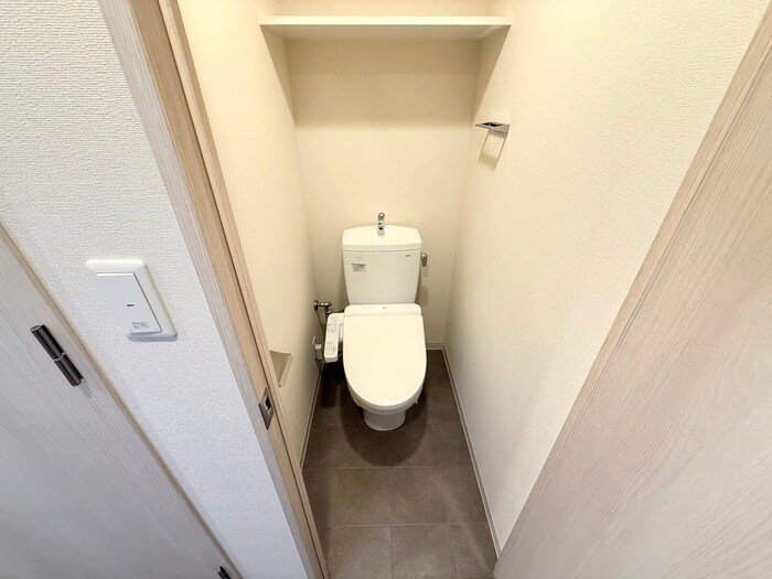 物件内観写真9　(トイレ)