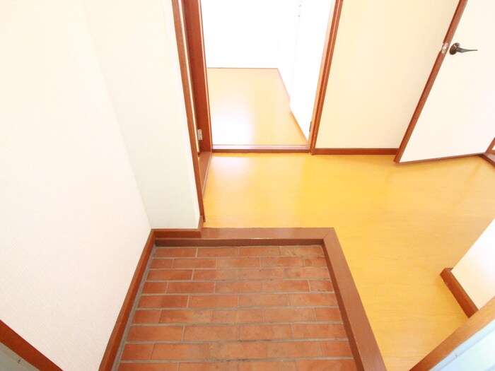 物件内観写真16　(廊下)