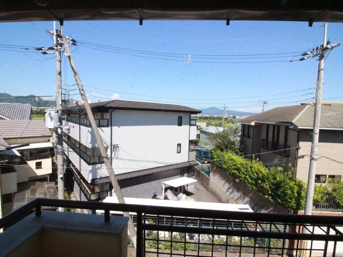 物件内観写真20　(室内からの展望)