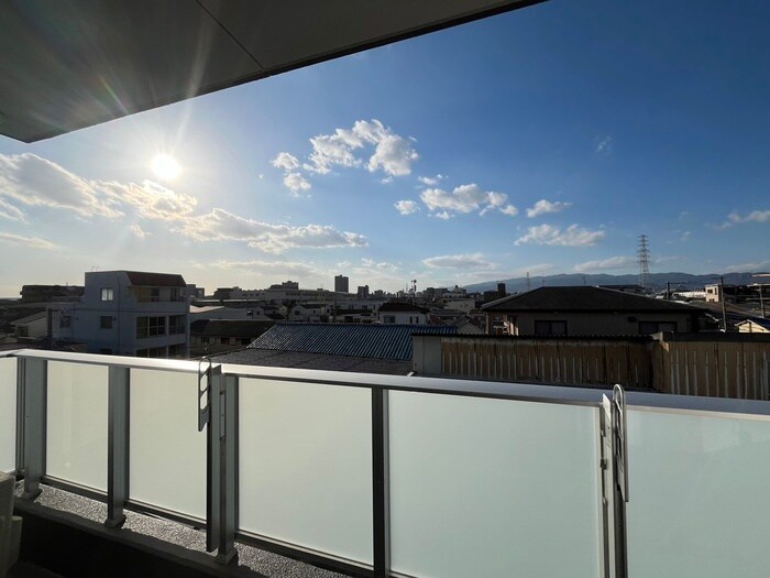 物件内観写真22　(室内からの展望)