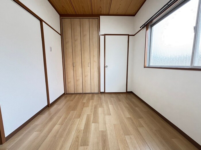 物件内観写真7　(居室)