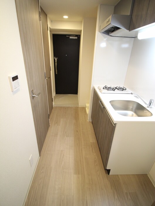 物件内観写真16　(廊下)