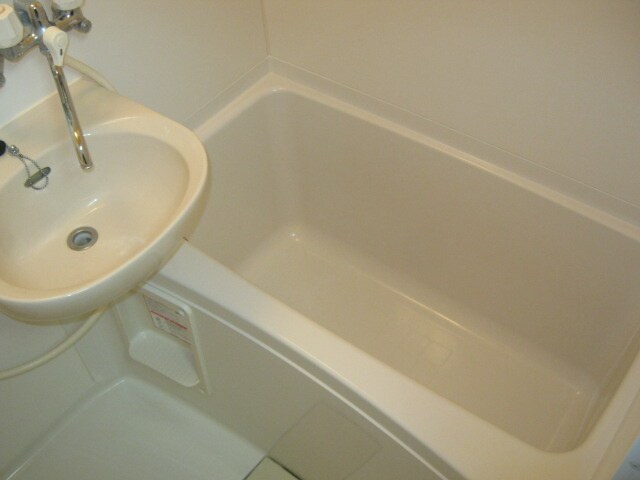 物件内観写真9　(バス／シャワールーム等)