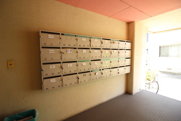 物件外観写真6　(建物設備)