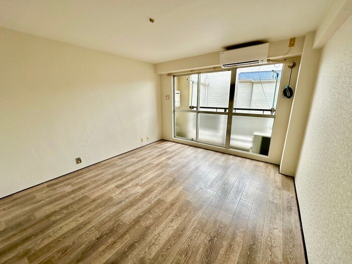 物件内観写真18　(居室)