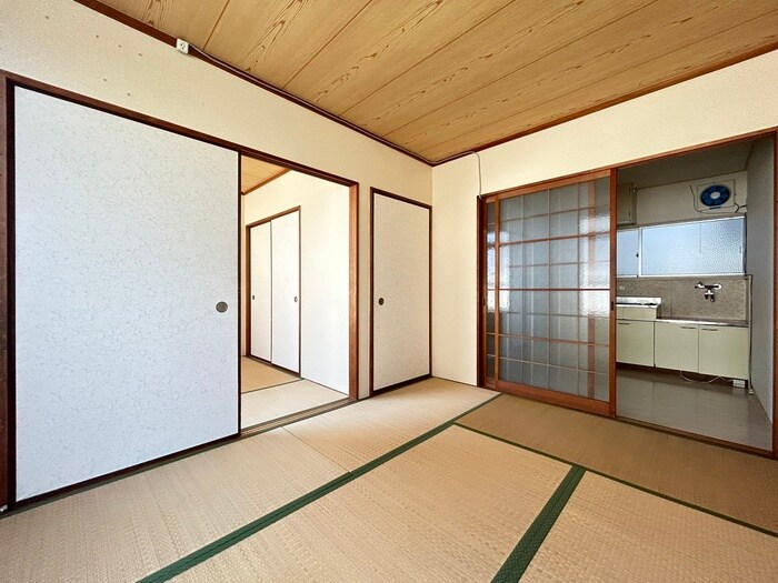 平野ハイツの居室