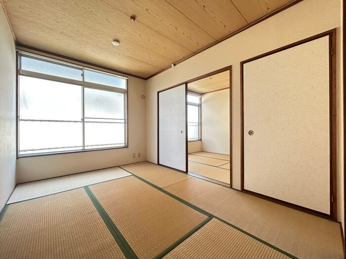 平野ハイツの居室