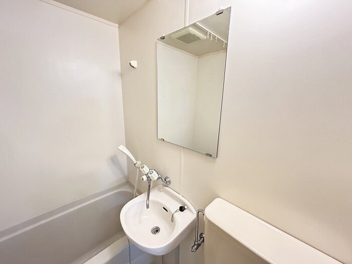 物件内観写真14　(洗面)