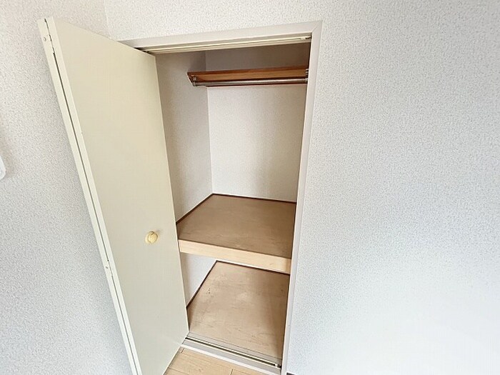 物件内観写真15　(収納)