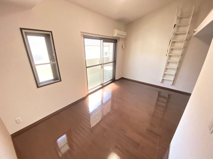 物件内観写真7　(居室)