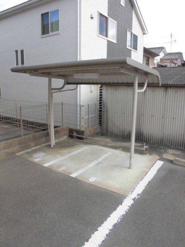 バイク置き場