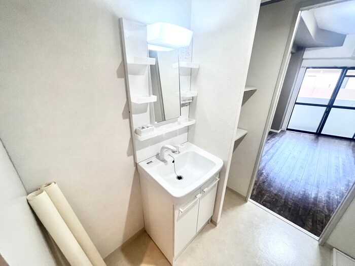 物件内観写真12　(洗面)